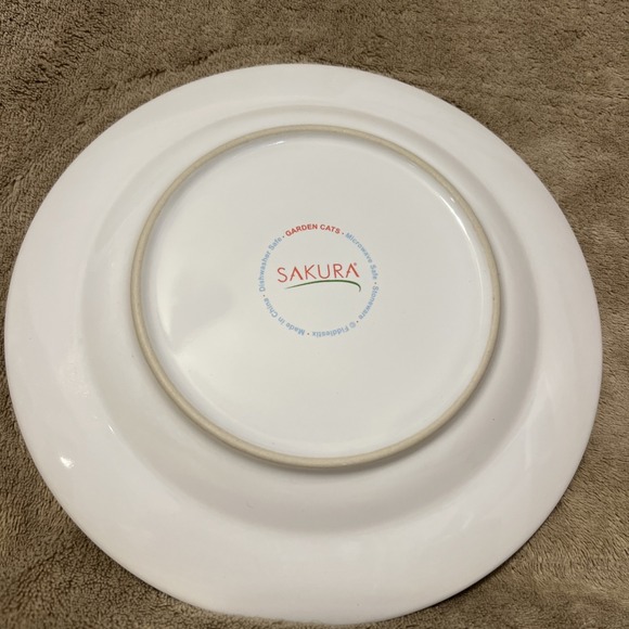 Sakura Garden Cats Salad Dessert Plate 8" Calico - Picture 3 of 4